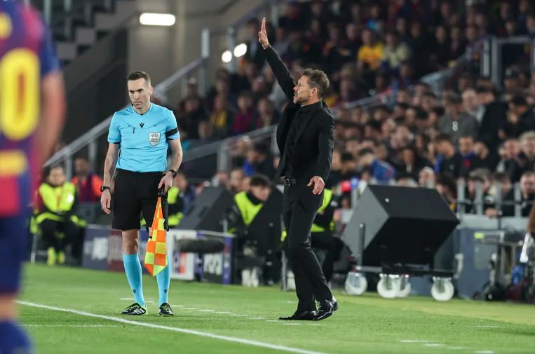 برشلونة "ميسي ويامال".. ضحية سيميوني المفضلة في دوري أبطال أوروبا